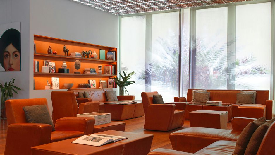 Renaissance Barcelona Fira Hotel Lobby