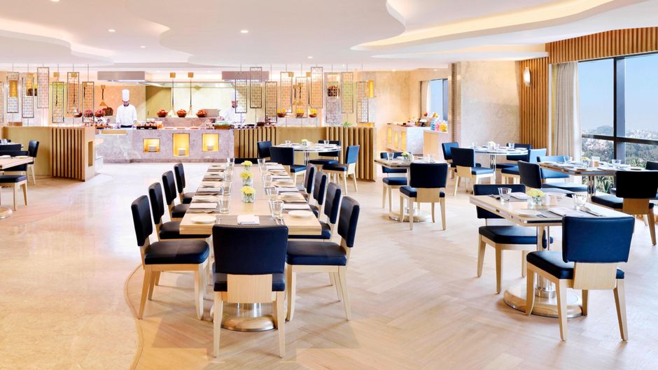Courtyard by Marriott Bengaluru Hebbal Restaurant