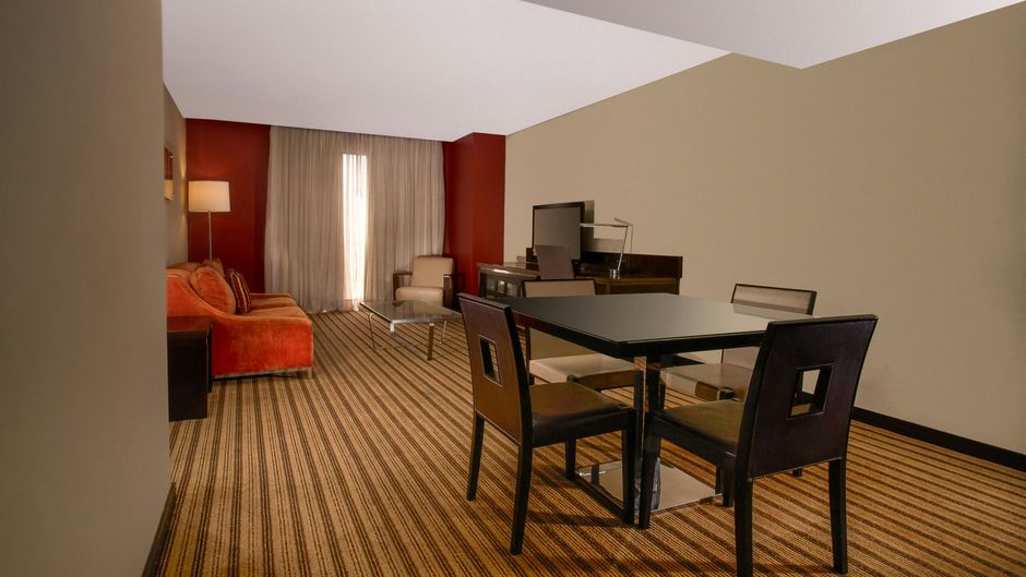 Renaissance Caracas La Castellana Hotel Suite