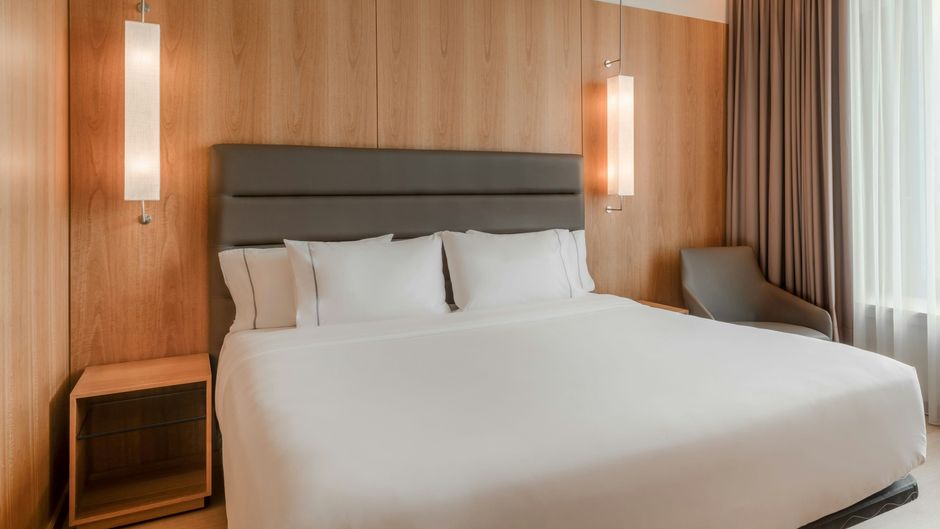 AC Hotel Barcelona L'Illa Diagonal Room