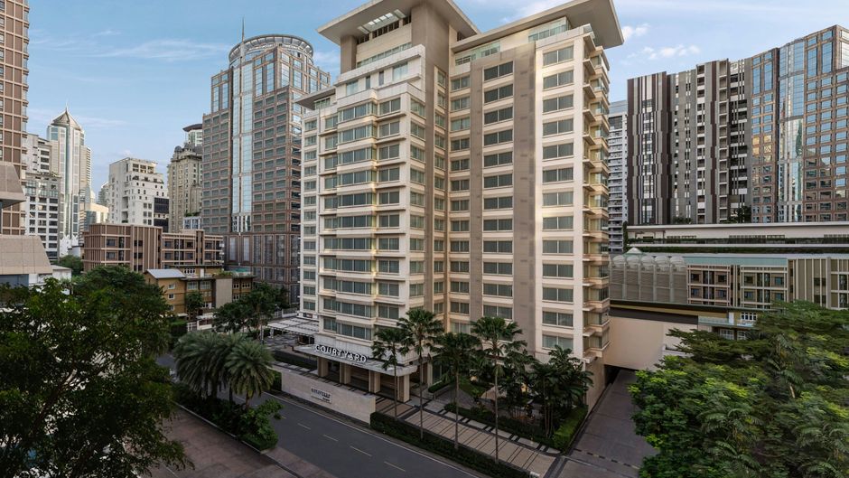 Courtyard by Marriott Bangkok Exterior