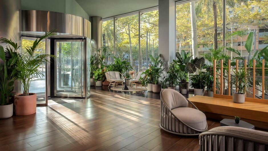 Four Points by Sheraton BCN Diagonal Lobby