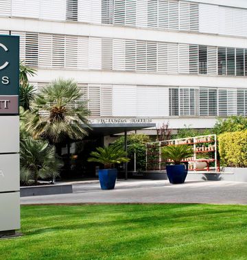 AC Victoria Suites