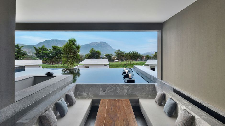JW Marriott Bengaluru Prestige Golfshire Spa