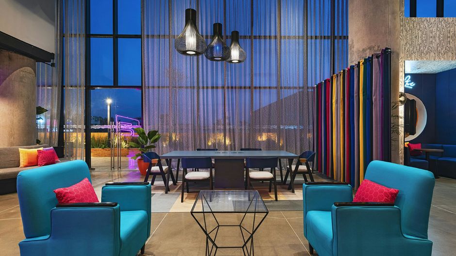 aloft Guadalajara Sur Lobby
