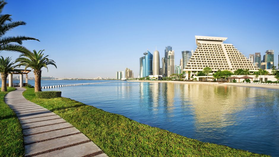 Sheraton Grand Doha Resort & Conv Hotel Exterior