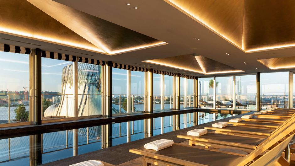 Renaissance Bordeaux Hotel Pool