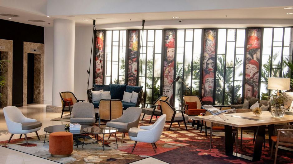 Renaissance Brussels Hotel Lobby