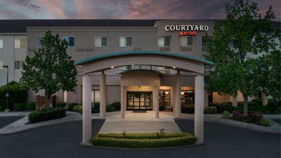 Courtyard Chico