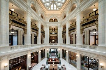 Hotel David Whitney Autograph Collection