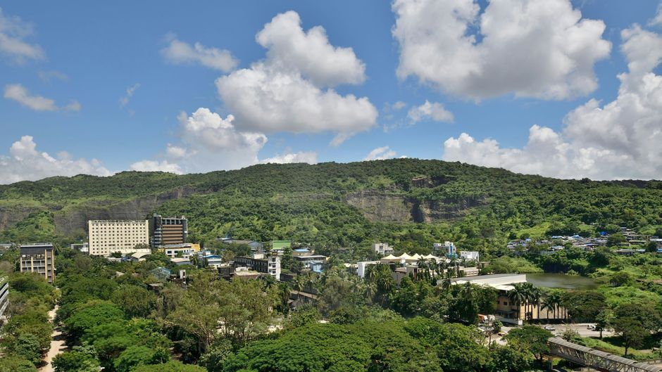 Courtyard By Marriott Navi Mumbai Exterior