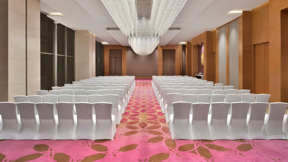 Courtyard By Marriott Navi Mumbai Meeting
