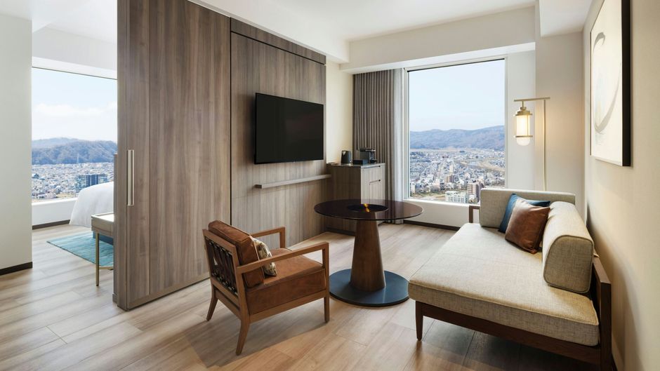 Courtyard by Marriott Fukui Suite