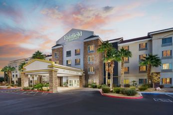 Fairfield Inn & Suites Stadium Area