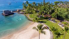 Courtyard King Kamehameha's Kona Beach