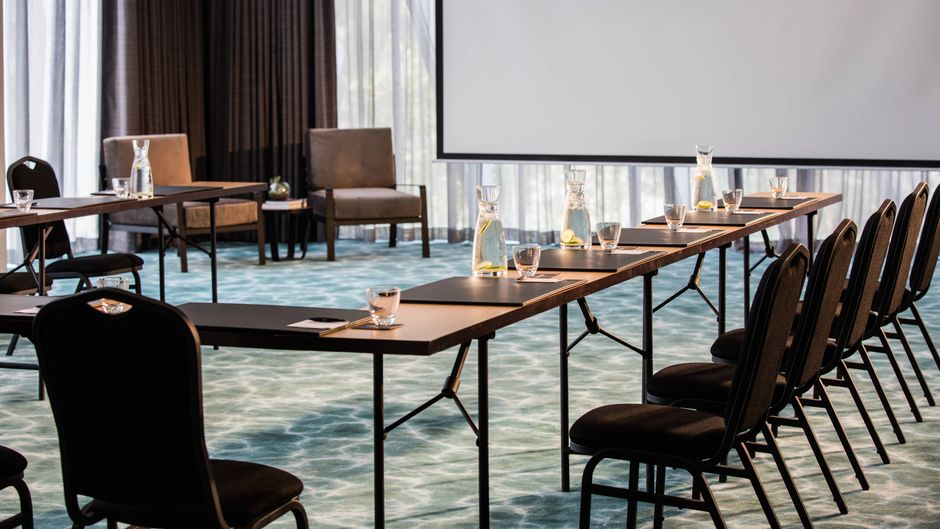 AC Hotel by Marriott Guadalajara Meeting