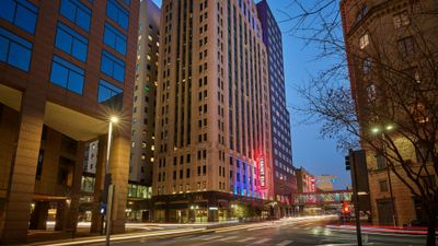 Renaissance Saint Elm Dallas Downtown