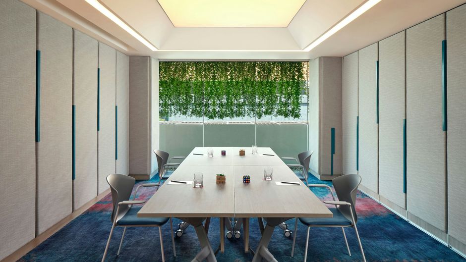 Aloft Bali Kuta at Beachwalk Meeting
