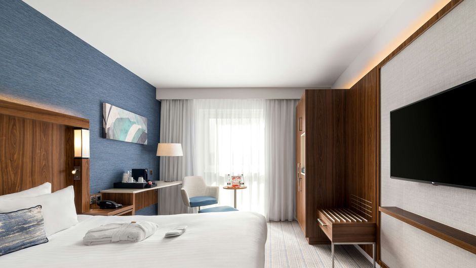 Courtyard by Marriott Glasgow Airport Room