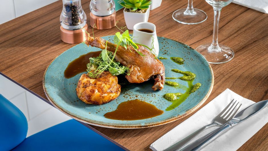 Courtyard by Marriott Glasgow Airport Restaurant