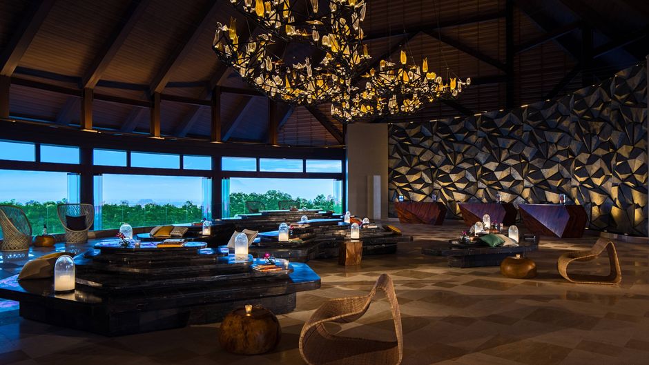 Renaissance Bali Uluwatu Resort & Spa Lobby