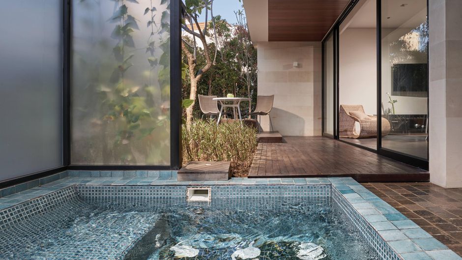 Renaissance Bali Uluwatu Resort & Spa Pool