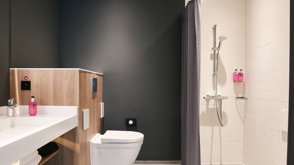 Moxy Brussels City Center Room