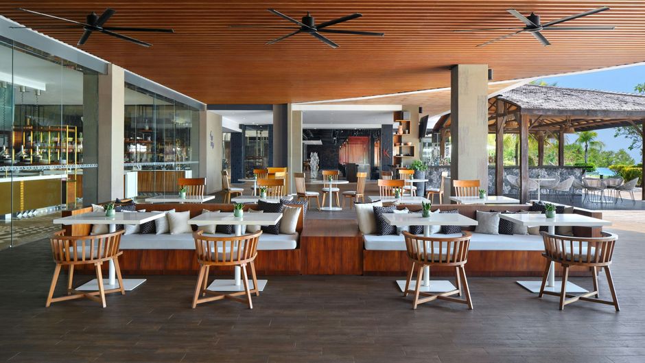 Renaissance Bali Uluwatu Resort & Spa Restaurant