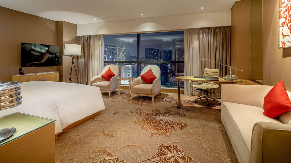 Renaissance Chengdu Hotel Room