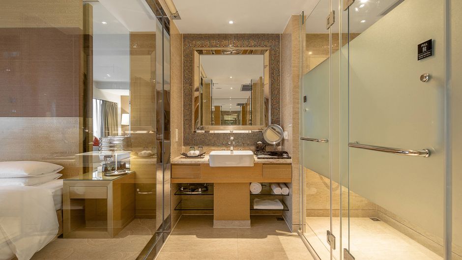 Renaissance Chengdu Hotel Room