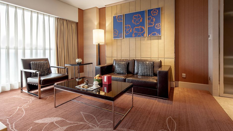 Renaissance Chengdu Hotel Suite