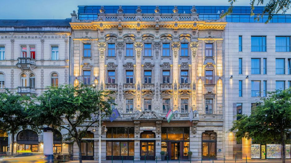 Courtyard by Marriott Budapest City Ctr Exterior