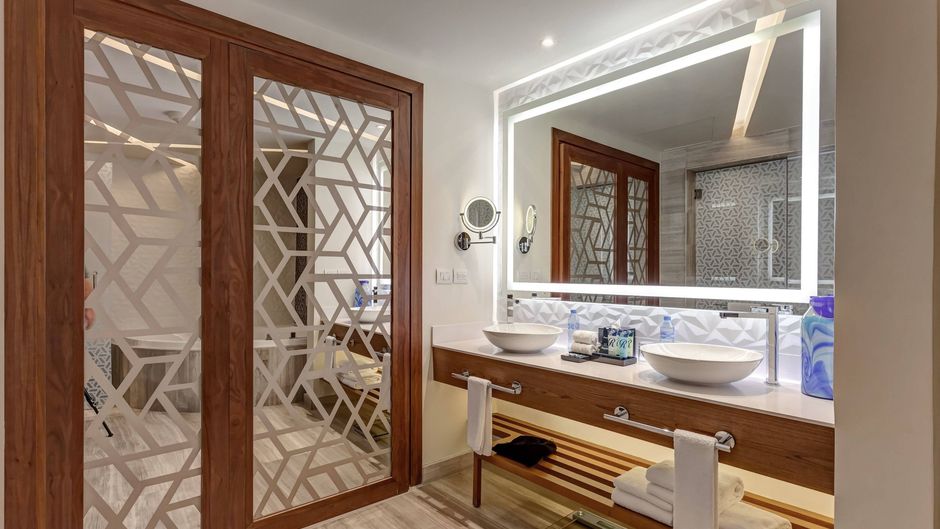Royalton CHIC Suites Cancun-Adults Only Room
