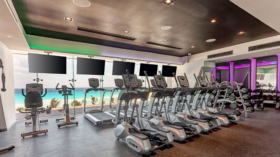 Royalton CHIC Suites Cancun-Adults Only Health Club