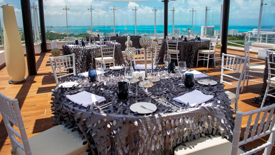 Royalton CHIC Suites Cancun-Adults Only Meeting