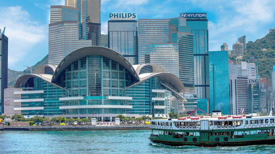 Renaissance Hong Kong Harbour View Hotel Exterior