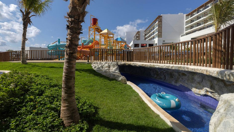 Royalton Splash Riviera Cancun Recreation