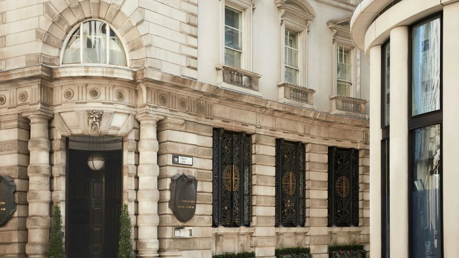 Threadneedles, Autograph Collection Exterior