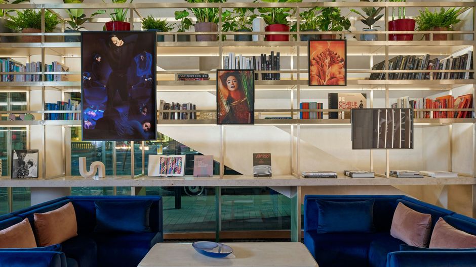 Montcalm East, Autograph Collection Other