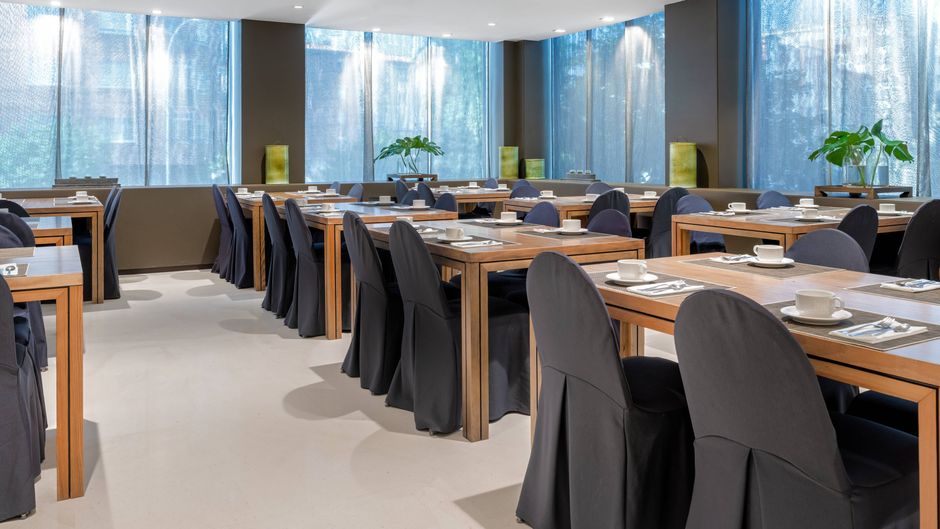 AC La Rioja Restaurant