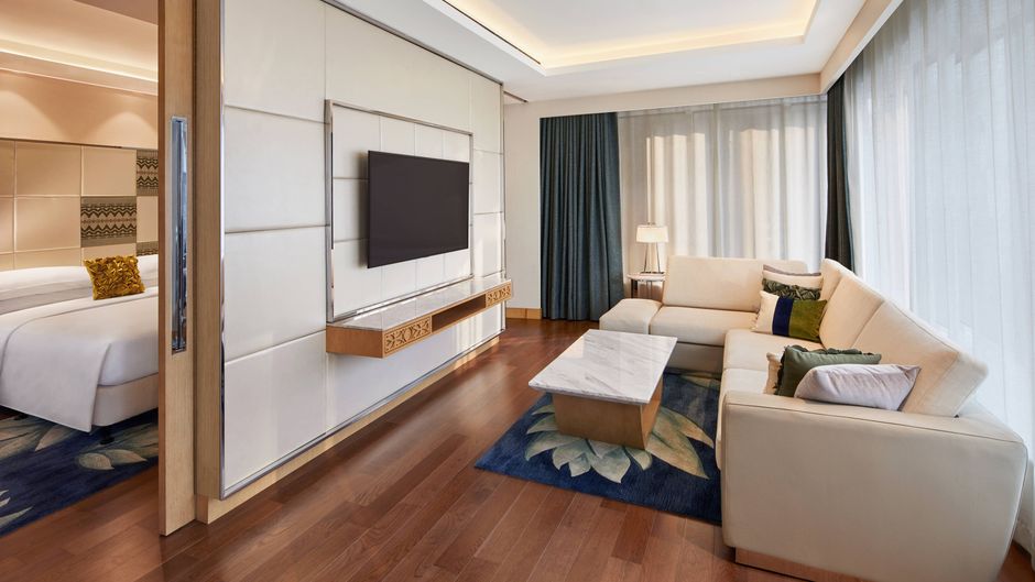Renaissance Dhaka Gulshan Hotel Suite