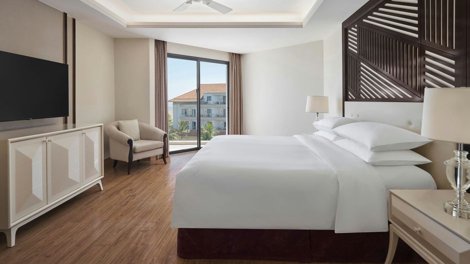 Renaissance Hoi An Resort & Spa Room