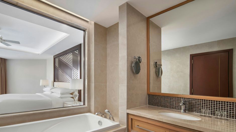 Renaissance Hoi An Resort & Spa Room