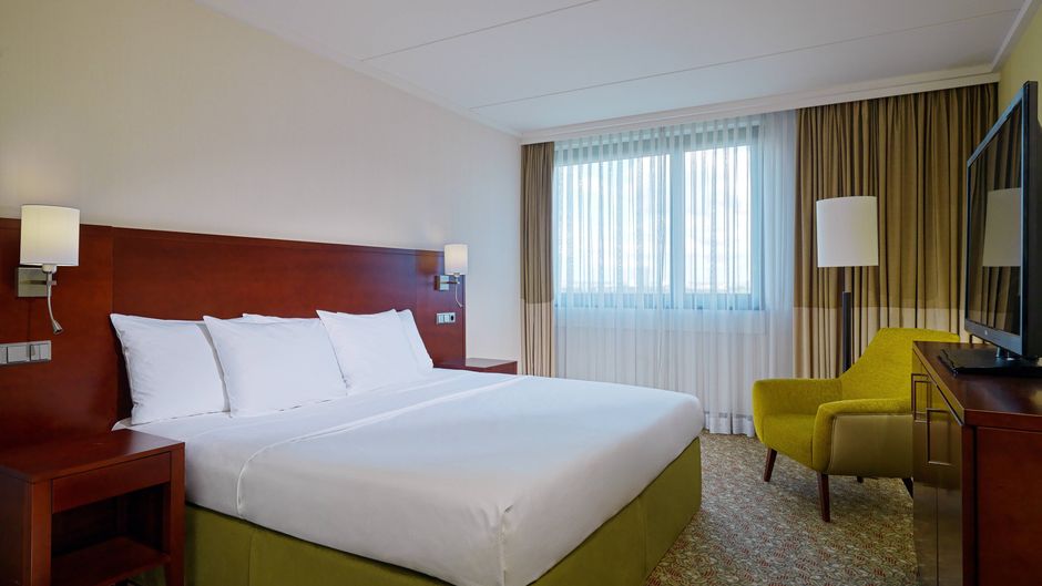 Courtyard Duesseldorf Seestern Suite