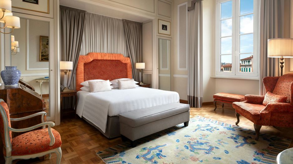 Sina Villa Medici, Autograph Collection Suite