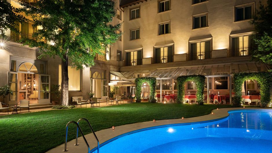 Sina Villa Medici, Autograph Collection Pool