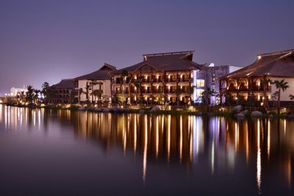 Lapita, Dubai Parks & Resorts, Autograph