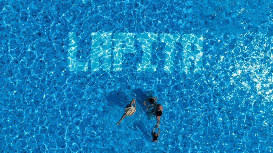 Lapita, Dubai Parks & Resorts, Autograph Pool