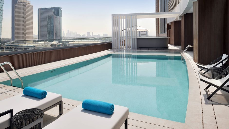 Courtyard World Trade Centre Dubai Pool