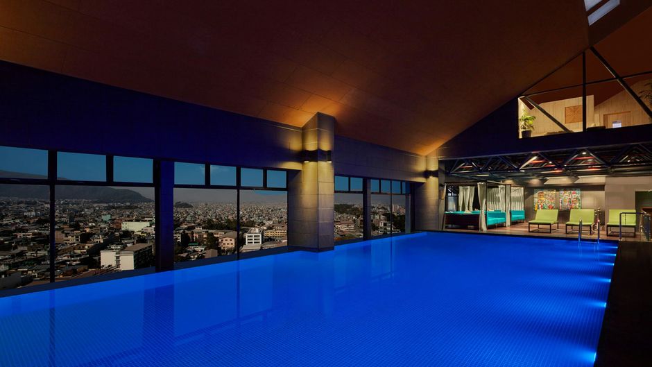 aloft Kathmandu Thamel Pool